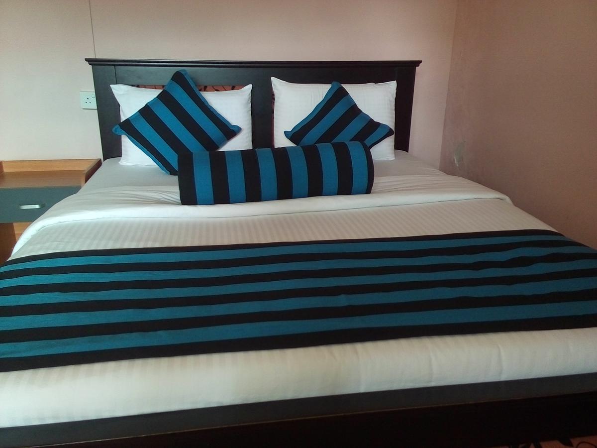 Blue Ribbon Homestay エッラ エクステリア 写真