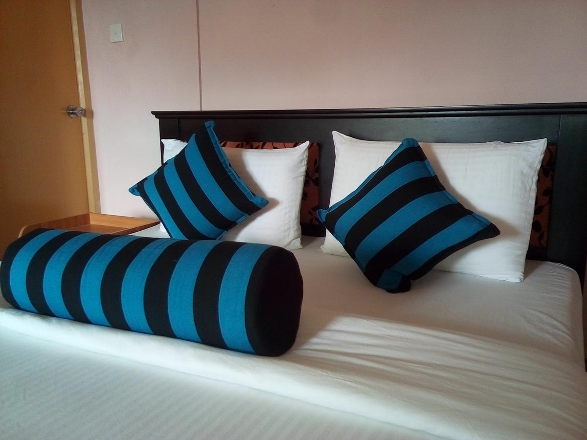 Blue Ribbon Homestay エッラ エクステリア 写真