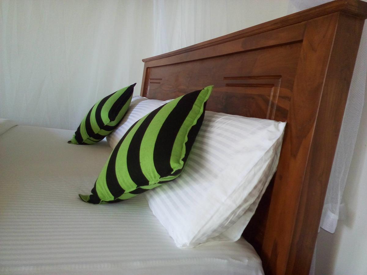 Blue Ribbon Homestay エッラ エクステリア 写真